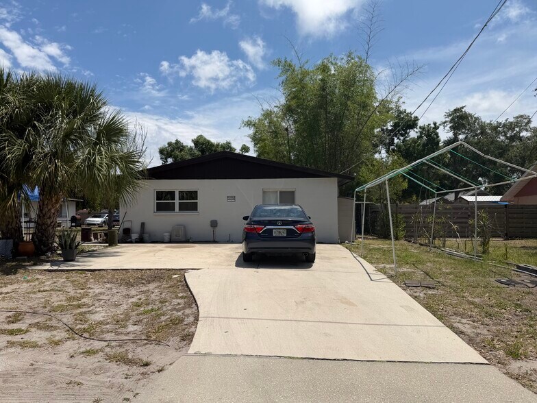 Manatee and Sarasota County Duplexes portefeuille de 1 biens à vendre sur LoopNet.fr - Photo de l’immeuble – Image 3 sur 6