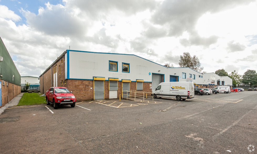 Caledonia Way, Manchester à louer - Photo principale – Image 1 sur 11