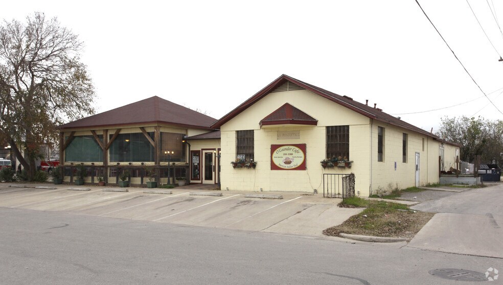 105 Willis St, Leander, TX à louer - Photo de l’immeuble – Image 2 sur 28