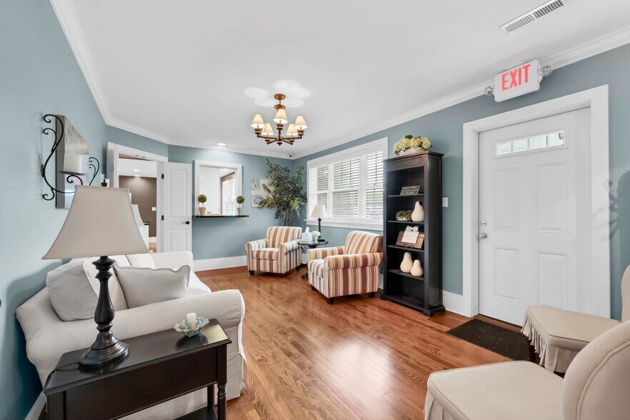 451 Rossview Rd, Clarksville, TN à vendre - Photo de l’immeuble – Image 3 sur 63