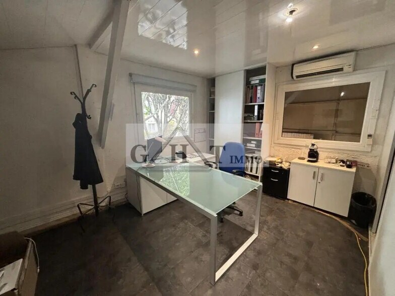 Industriel/Logistique dans Le Perreux-sur-Marne à vendre - Photo de l’immeuble – Image 3 sur 8