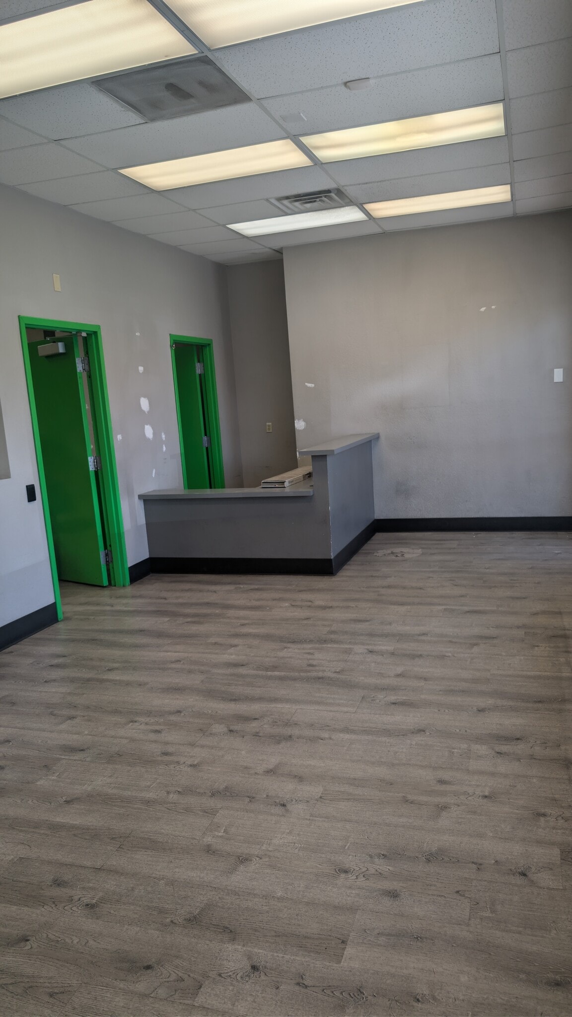 310 E Warm Springs Rd, Las Vegas, NV à louer Photo intérieure– Image 1 sur 5
