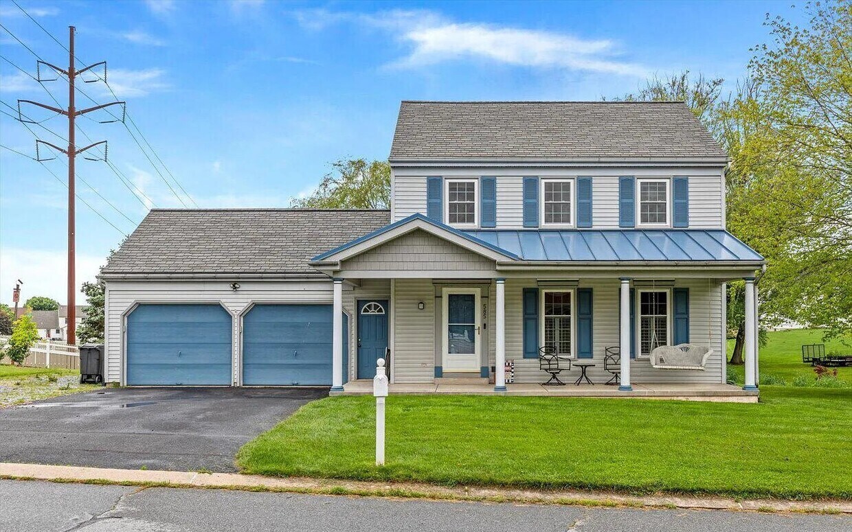 585 Westbrooke Dr, Elizabethtown, PA à louer Photo de l’immeuble– Image 1 sur 30