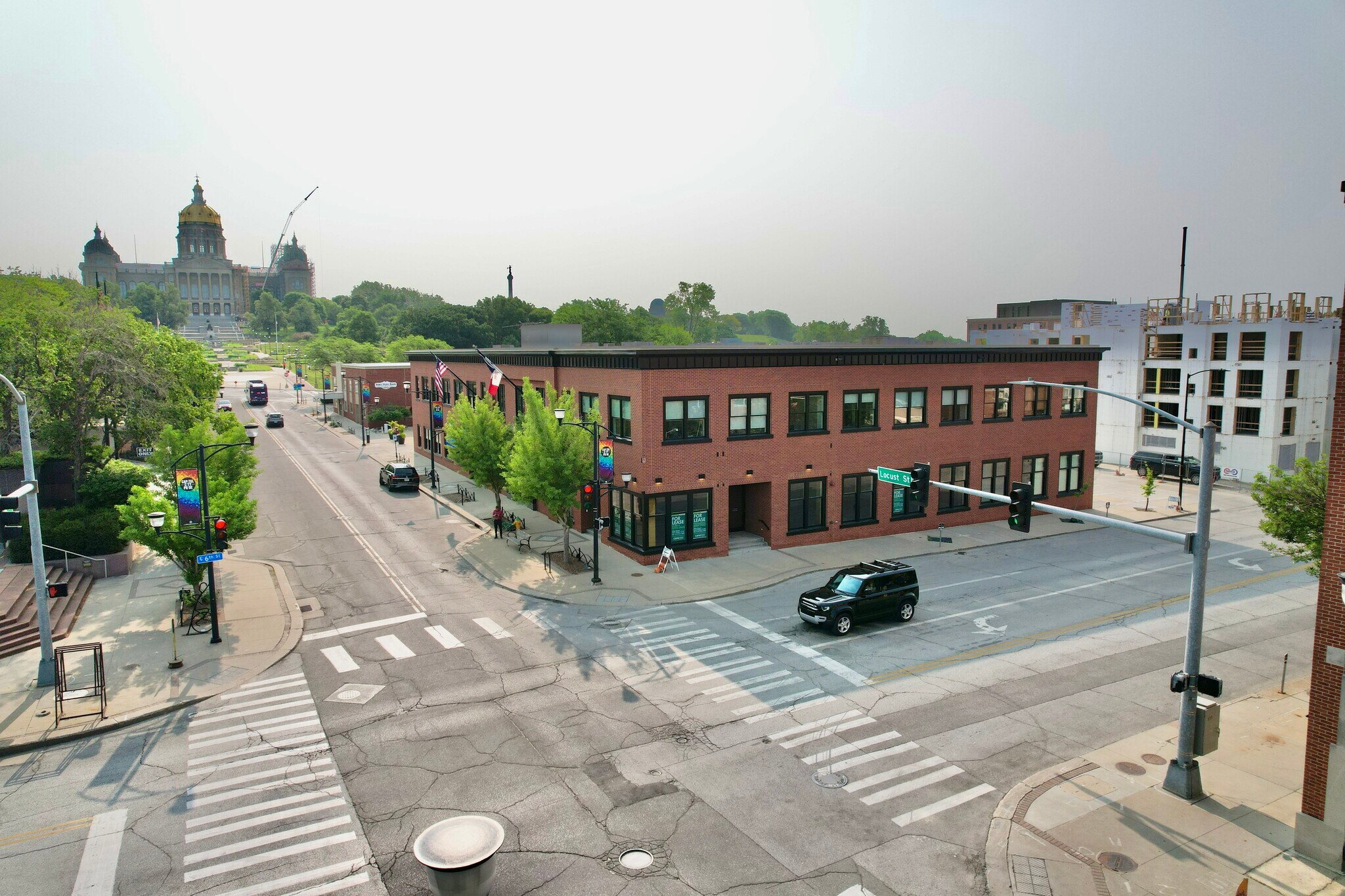 601 E Locust St, Des Moines, IA à louer Photo principale– Image 1 sur 7