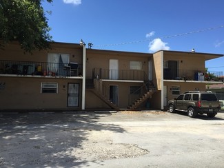 Plus de détails pour 1800 NW 19th Ter, Miami, FL - Logement à vendre