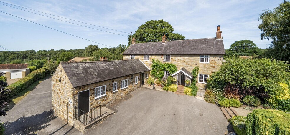 School Ln, Haywards Heath à vendre - Photo de l’immeuble – Image 2 sur 9