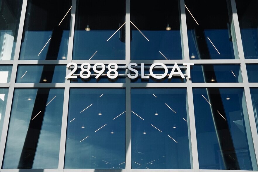 2800 Sloat Blvd, San Francisco, CA à louer - Photo de l’immeuble – Image 2 sur 8