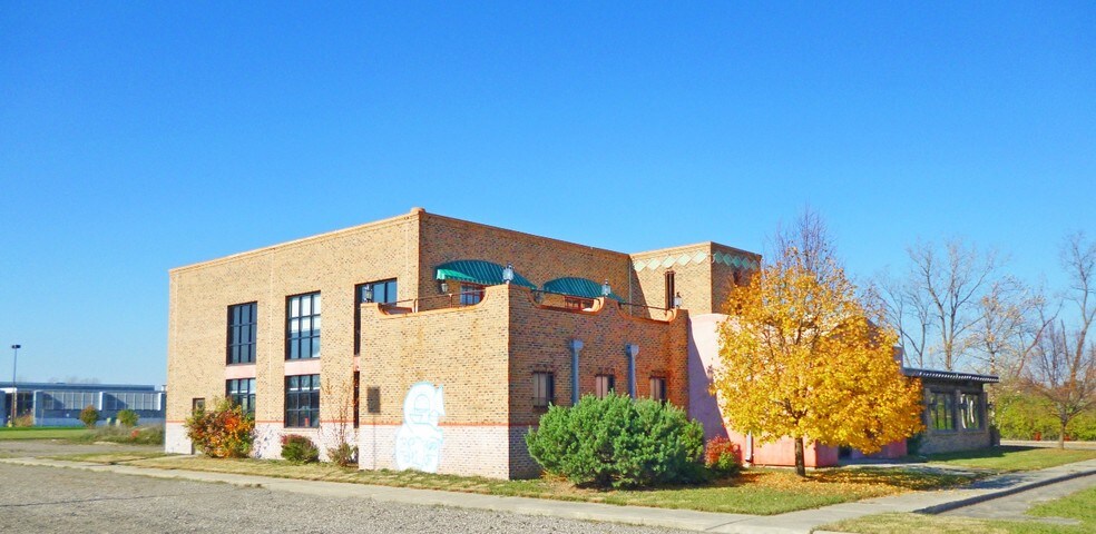 513 N Telegraph Rd, Waterford, MI à louer - Photo de l’immeuble – Image 2 sur 6