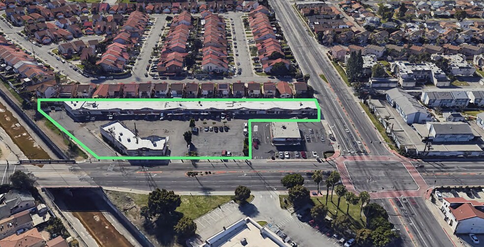 700-738 W Compton Blvd, Compton, CA à vendre - Aérien – Image 3 sur 8