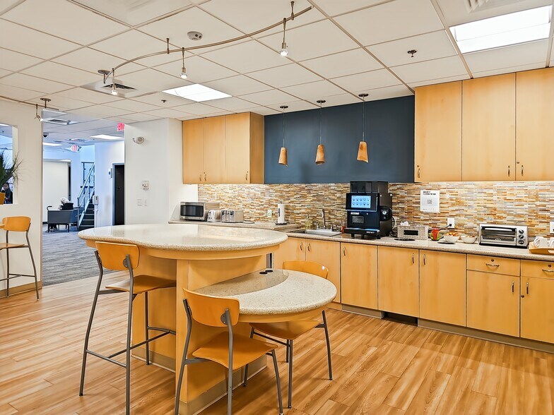 1500 District Ave, Burlington, MA à louer - Photo intérieure – Image 2 sur 12