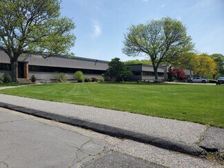 Plus de détails pour 600 N Bedford St, East Bridgewater, MA - Bureau à louer