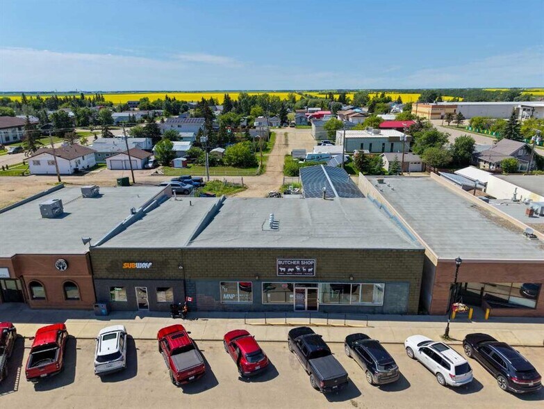17 Main St Sw, Falher, AB à vendre - Photo de l’immeuble – Image 3 sur 5