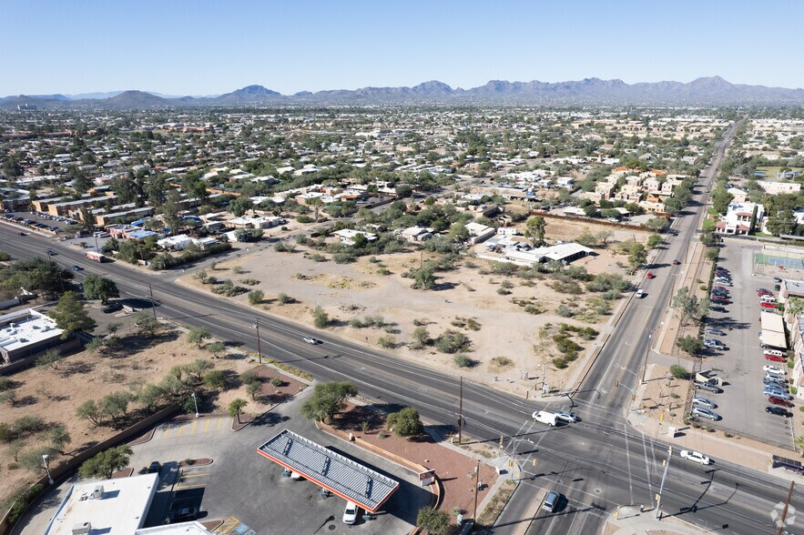 4137 N 1st Ave, Tucson, AZ à vendre - Photo de l’immeuble – Image 3 sur 5