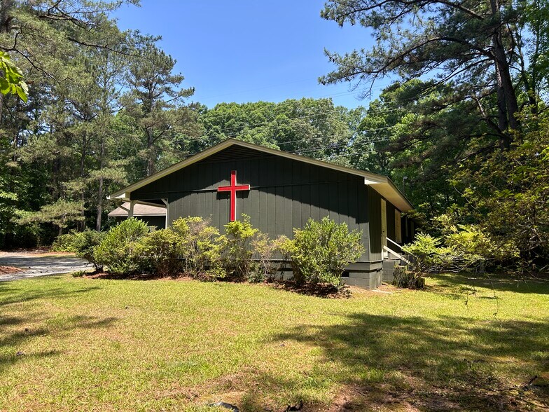 870 Weaver Dairy Rd, Chapel Hill, NC à vendre - Photo de l’immeuble – Image 2 sur 6