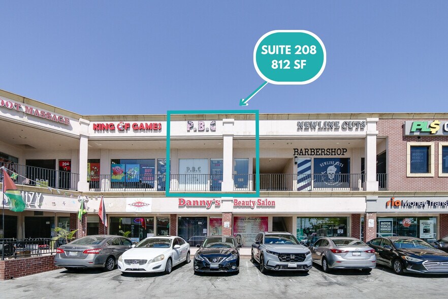 1570 S Western Ave, Los Angeles, CA à louer - Photo de l’immeuble – Image 2 sur 14