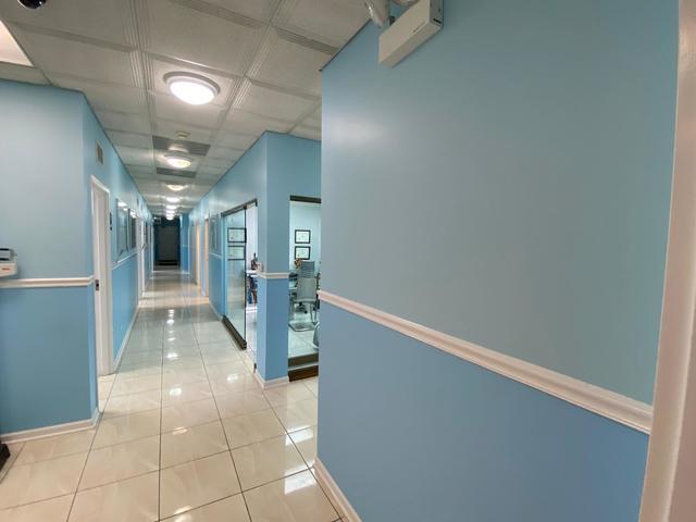 2859 S Pulaski Rd, Chicago, IL à louer - Photo de l’immeuble – Image 2 sur 16
