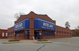 Plus de détails pour 710 N Main St, Clyde, OH - Local commercial à louer