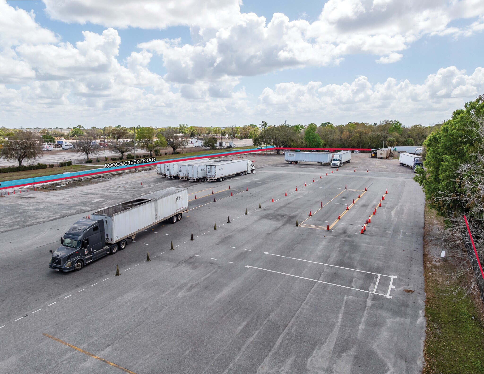 9722 Boggy Creek Road, Orlando, FL à louer Photo principale– Image 1 sur 6