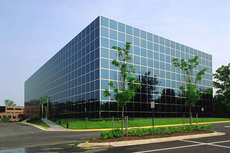 1875 Campus Commons Dr, Reston, VA à louer - Photo de l’immeuble – Image 2 sur 11