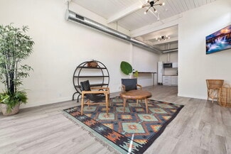 Plus de détails pour 555 E 3rd St, Long Beach, CA - Local commercial à vendre