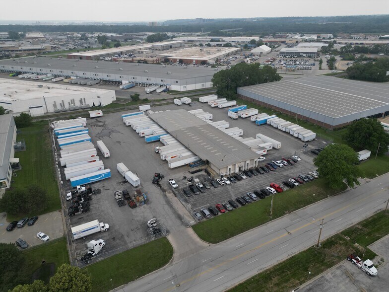 1450 Southern Rd, Kansas City, MO à louer - Photo de l’immeuble – Image 2 sur 5