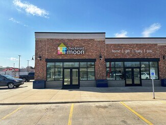 Plus de détails pour 2007 S Neil St, Champaign, IL - Local commercial à louer
