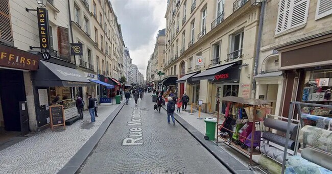 Plus de détails pour Local commercial à louer