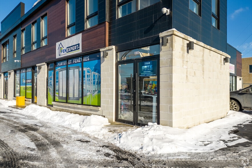 328-330 Boul Curé-Labelle, Laval, QC à vendre - Photo de l’immeuble – Image 3 sur 6