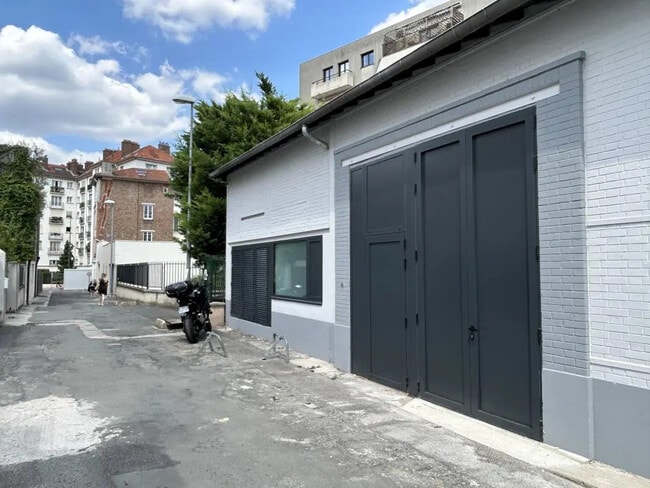 Plus de détails pour 6 Passage Eugène Barbier, Courbevoie - Bureau à louer