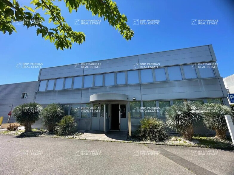 Local d'activités dans Toulouse à vendre - Photo de l’immeuble – Image 2 sur 22
