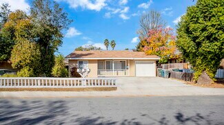Plus de détails pour 1110 E 2nd Ave, Escondido, CA - Logement à vendre