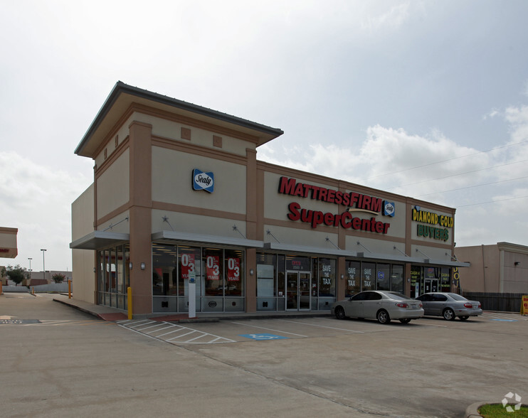 2505 Highway 6 S, Houston, TX à louer - Photo principale – Image 1 sur 3