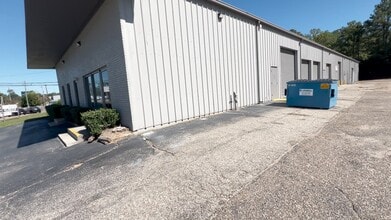 2565 Government Blvd, Mobile, AL à louer - Vidéo sur l’annonce professionnelle 