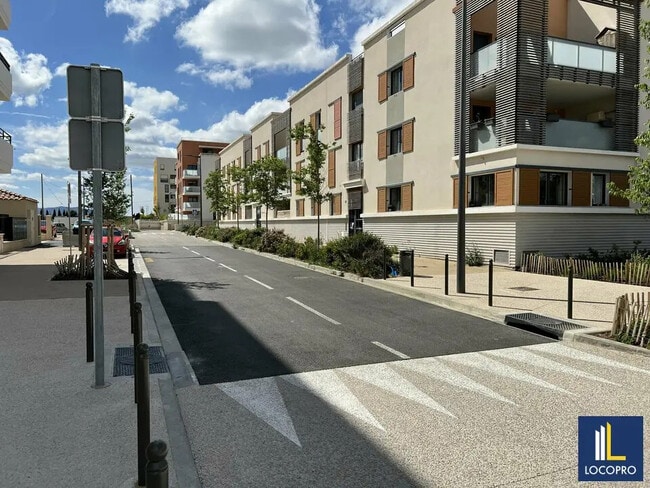 Plus de détails pour Local commercial à vendre