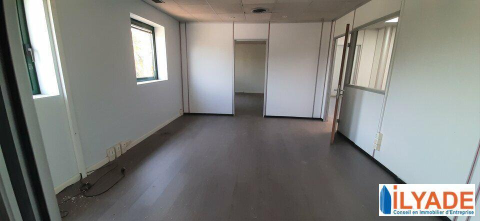 Bureau dans LES PENNES-MIRABEAU à vendre Photo de l’immeuble– Image 1 sur 4