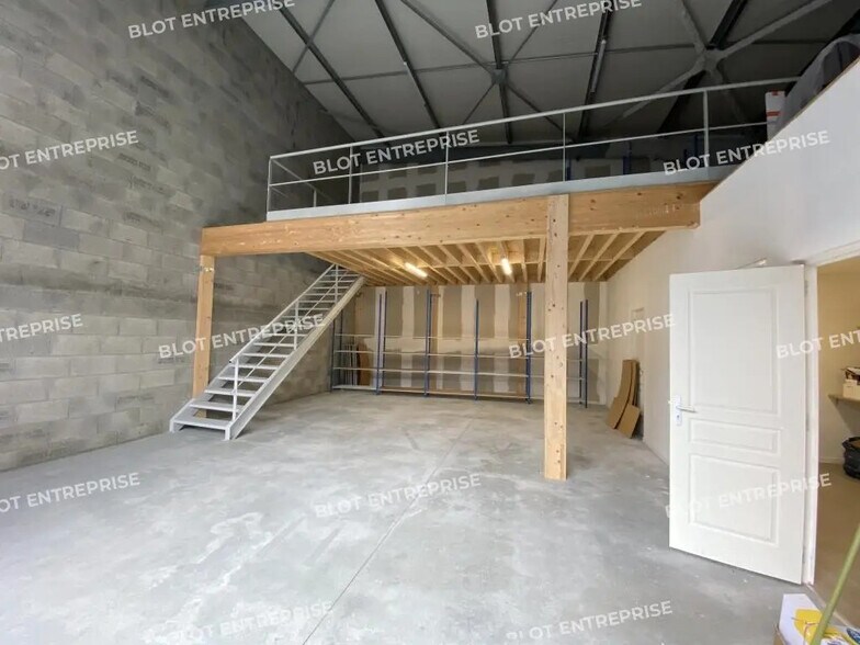 Local d’activités dans La Gouesnière à louer - Photo intérieure – Image 3 sur 10