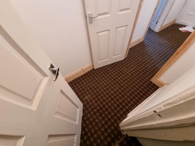 5 Carlisle Rd, Bradford à vendre - Photo de l’immeuble – Image 3 sur 15