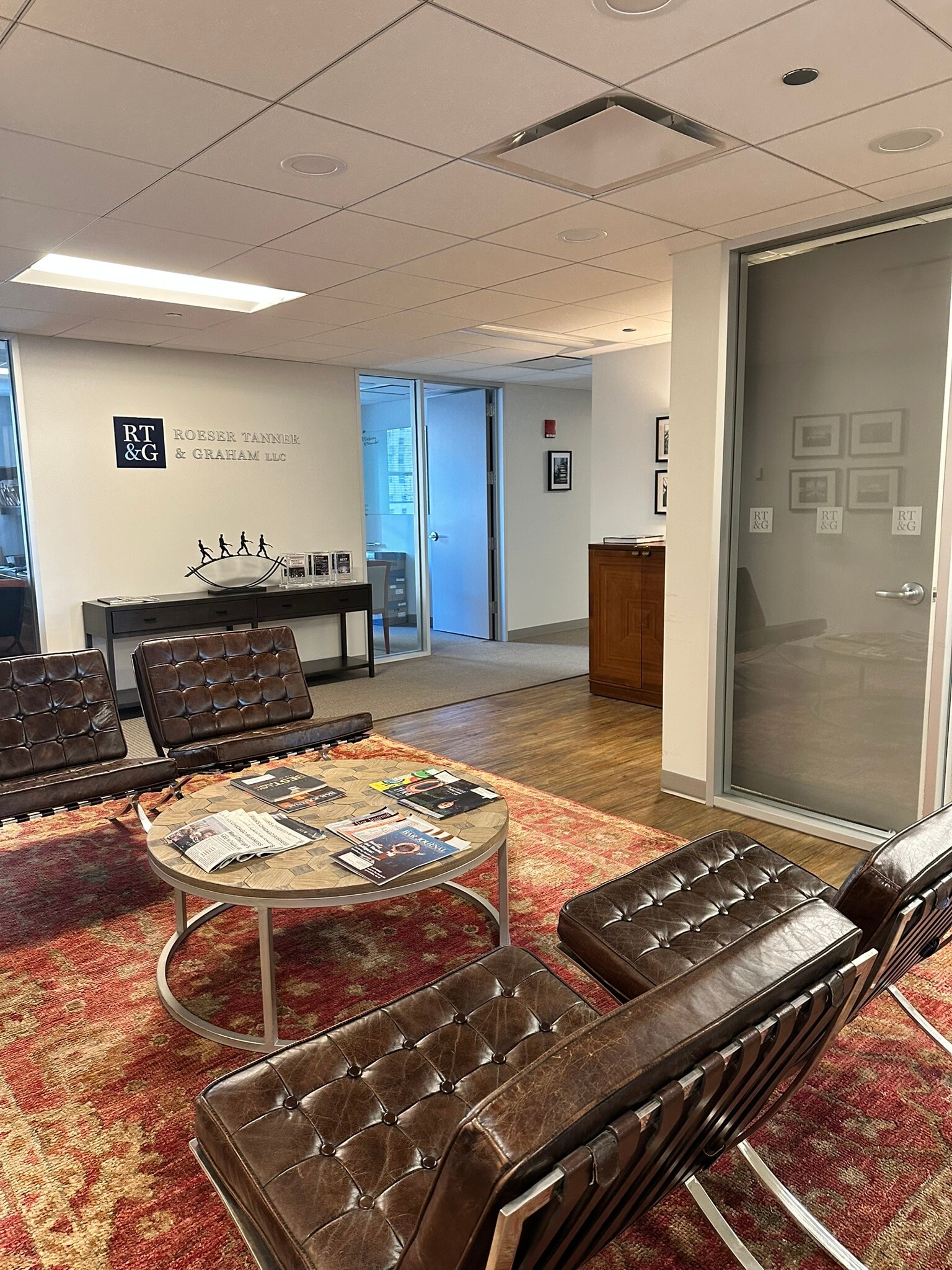 2 N Riverside Plz, Chicago, IL à louer Photo intérieure– Image 1 sur 4