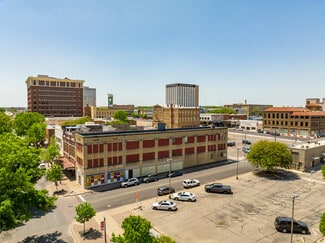 Plus de détails pour 701 Austin Ave, Waco, TX - Local commercial à vendre