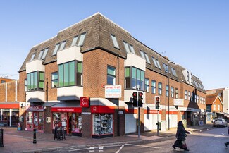 Plus de détails pour Church Walk, Burgess Hill - Bureau à louer