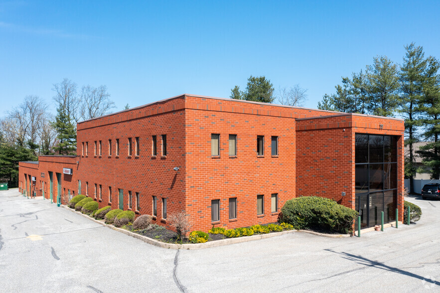 77 W Baltimore Pike, Media, PA à louer - Photo principale – Image 1 sur 6