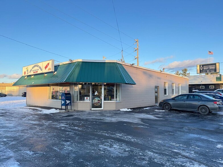 222 Main St, Presque Isle, ME à vendre - Photo de l’immeuble – Image 1 sur 9