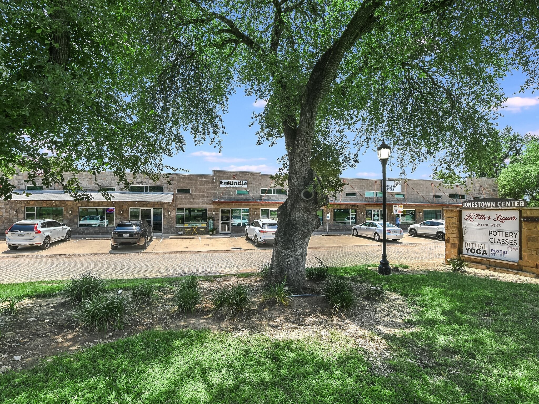 18601 FM 1431, Jonestown, TX à louer Photo de l’immeuble– Image 1 sur 18