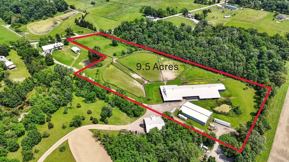 14743 Leesburg Rd, Fort Wayne, IN à vendre - Photo principale – Image 1 sur 9