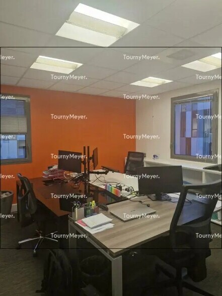 Bureau dans Saint-Grégoire à vendre - Photo de l’immeuble – Image 3 sur 5