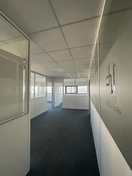Bureau dans Montpellier à louer - Photo de l’immeuble – Image 1 sur 11