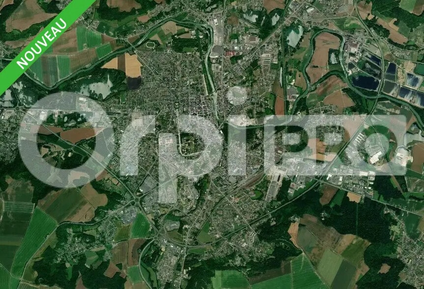 Local commercial dans Soissons à louer - Photo de l’immeuble – Image 2 sur 3