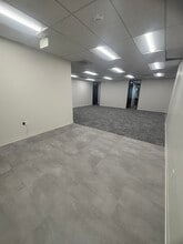 524 E Lamar Blvd, Arlington, TX à louer Photo intérieure– Image 1 sur 5