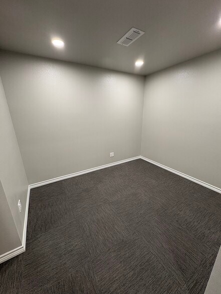 316 Bonner Ave, Tyler, TX à louer - Photo de l’immeuble – Image 3 sur 16