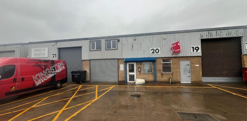 Freightliner Rd, Hull à louer - Photo de l’immeuble – Image 1 sur 1